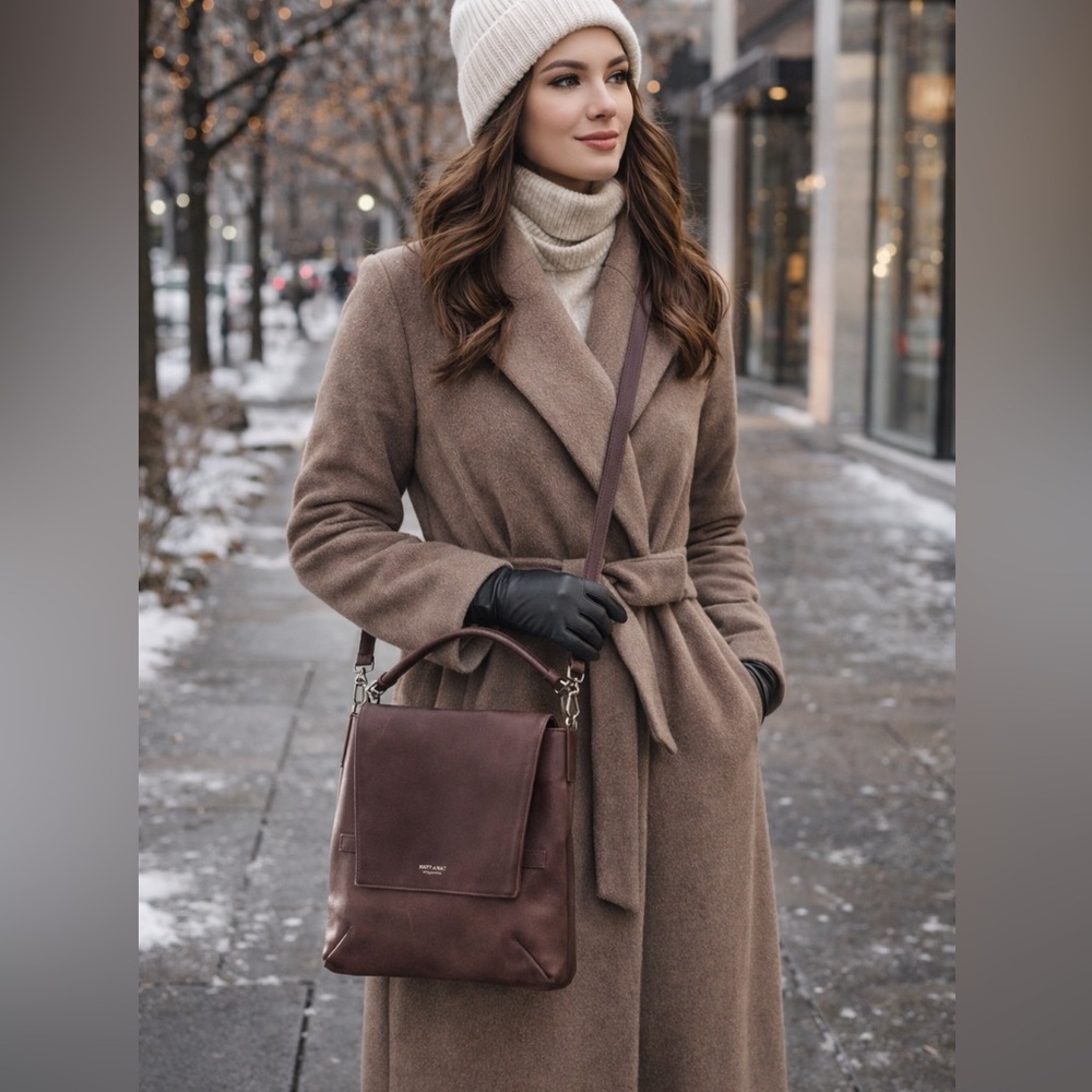Matt & Nat Rich Red/Brown Messenger Bag